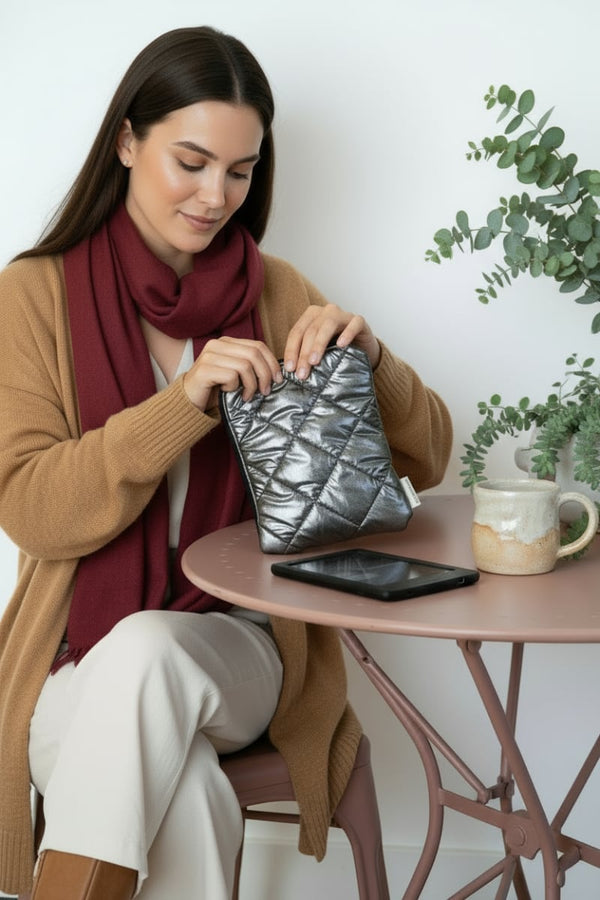 Funda ebook hecha a mano Metálica