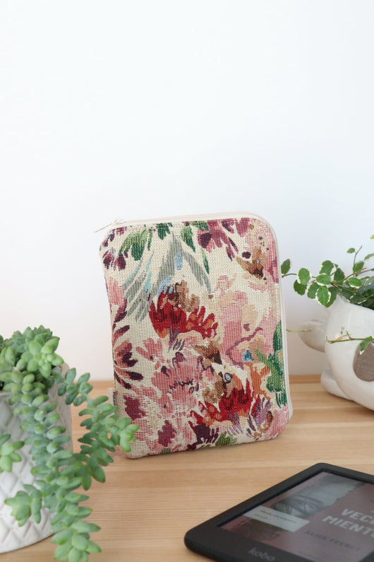 Funda creada a mano en Málaga 