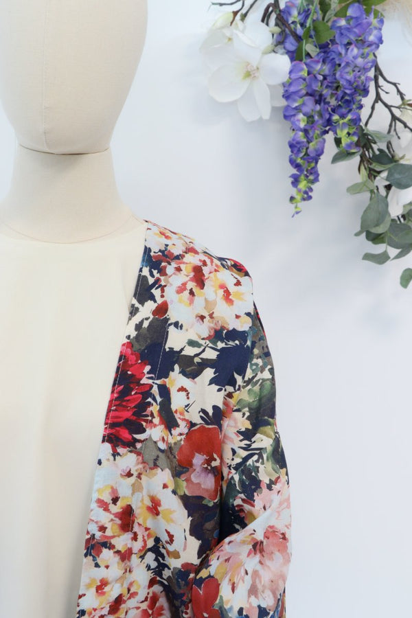 Kimono corto estampado floral