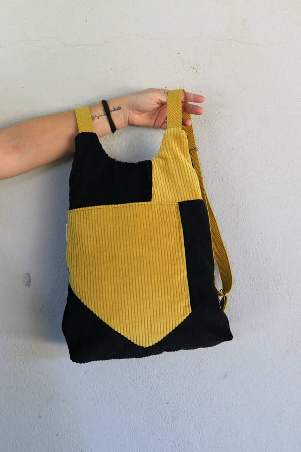 mochila bolsillo interior con cremallera 