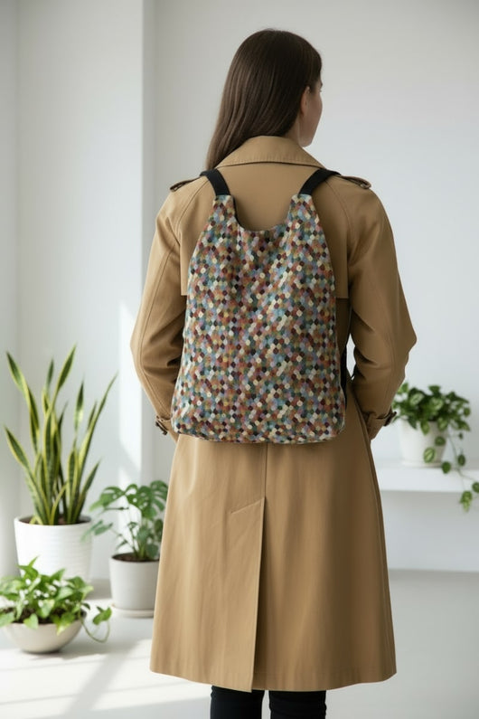 mochila de tela casual